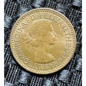 1 Farthing - Elizabeth II 1st portrait; with 'BRITT:OMN' 1953 UK Coin KM# 881